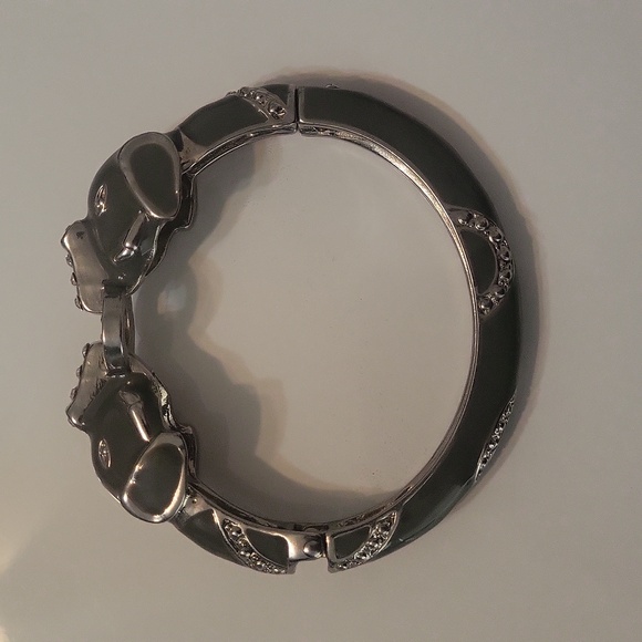 Elephant Hinge Bangle - Picture 1 of 3